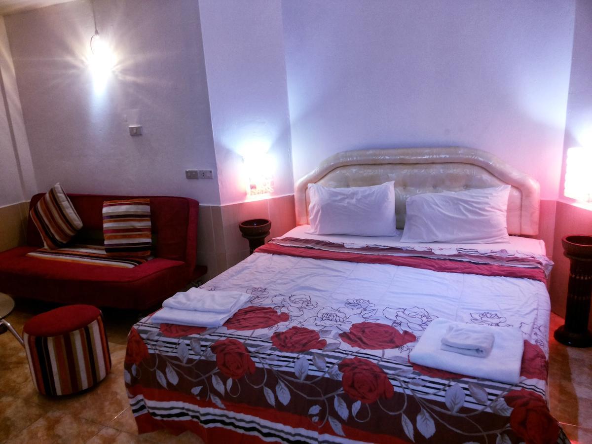 Jasmin Guest House Pattaya Eksteriør billede