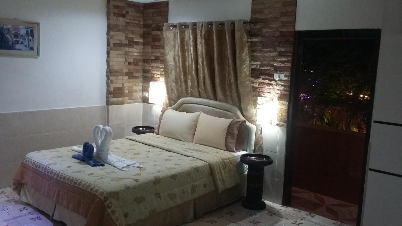 Jasmin Guest House Pattaya Eksteriør billede