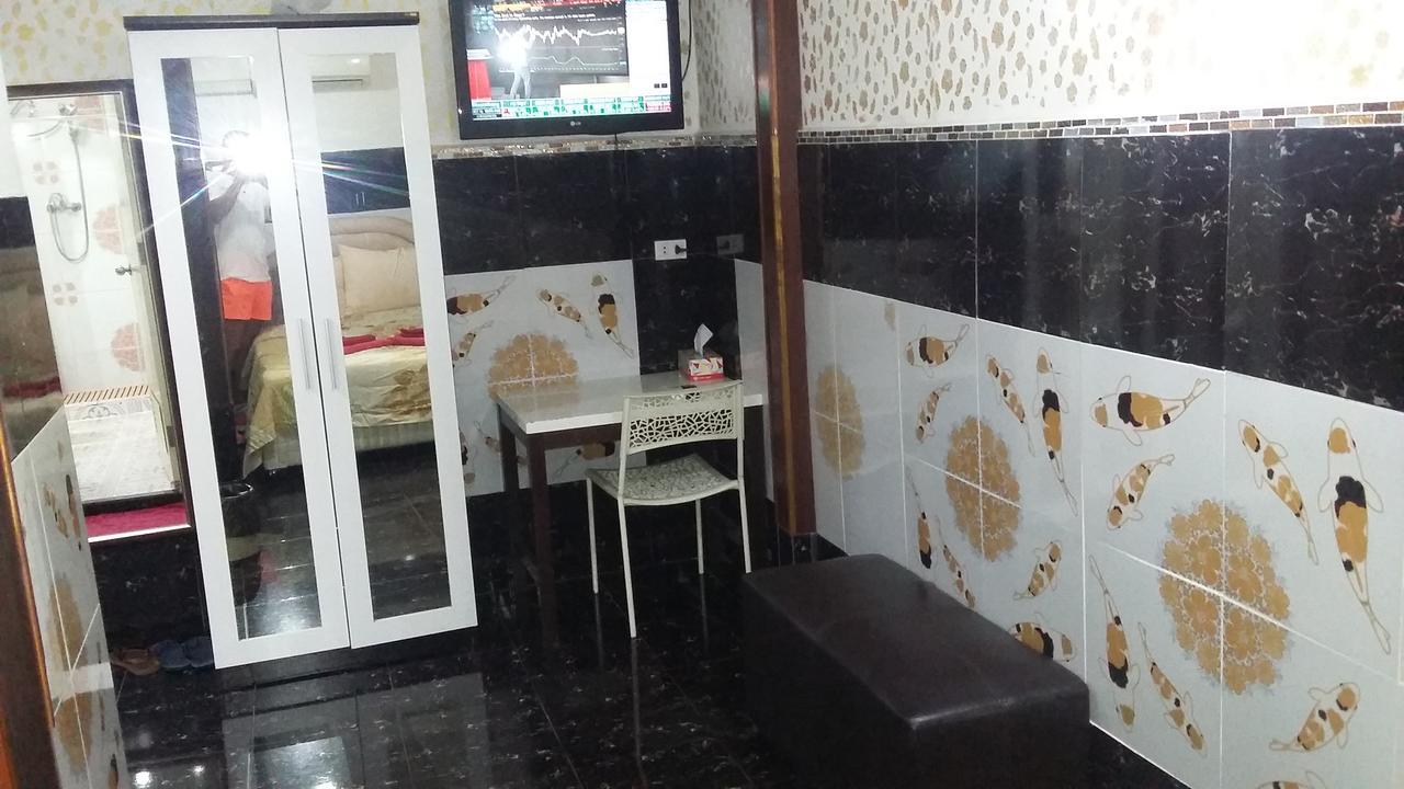Jasmin Guest House Pattaya Eksteriør billede